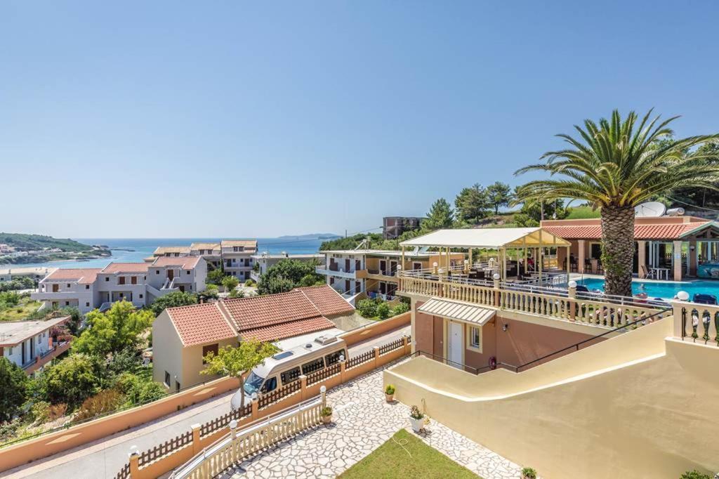 Kapetanios Apartments Agios Stefanos Avliotes  Exteriér fotografie