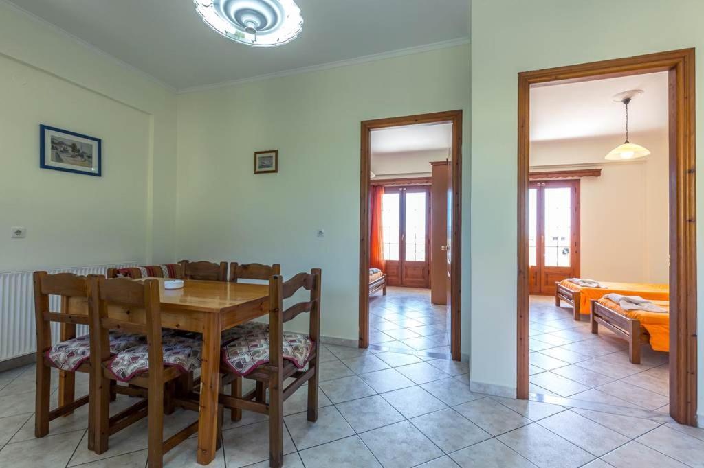 Kapetanios Apartments Agios Stefanos Avliotes  Exteriér fotografie