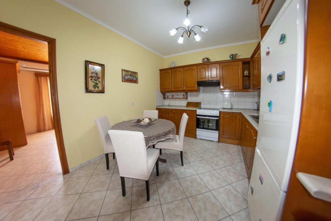 Kapetanios Apartments Agios Stefanos Avliotes  Exteriér fotografie