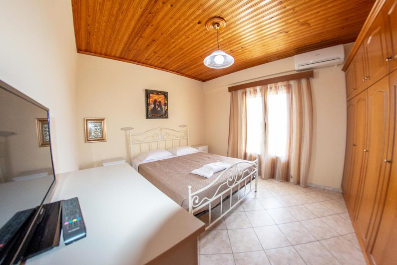 Kapetanios Apartments Agios Stefanos Avliotes  Exteriér fotografie