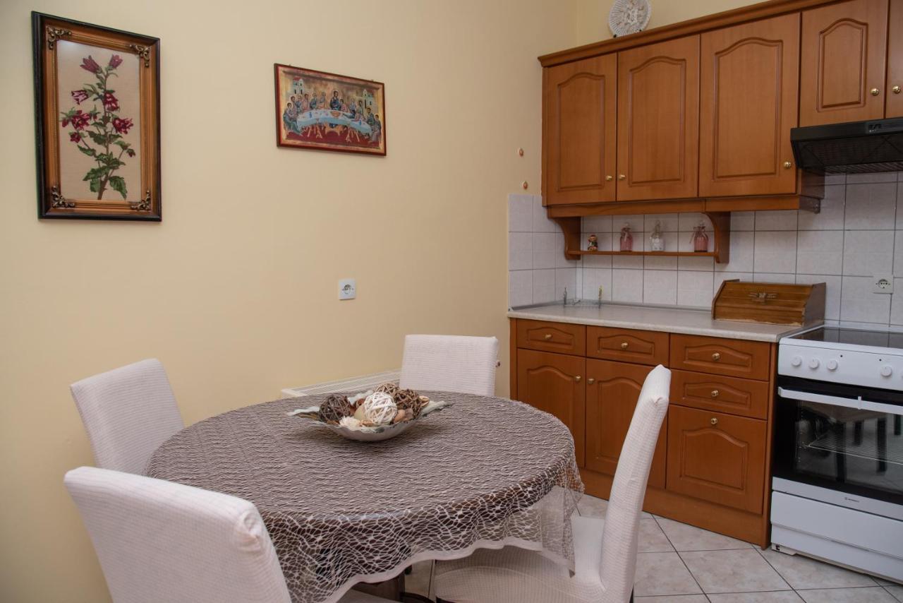 Kapetanios Apartments Agios Stefanos Avliotes  Exteriér fotografie