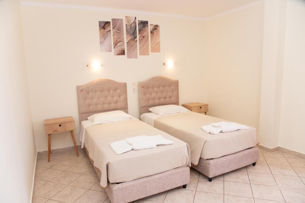 Kapetanios Apartments Agios Stefanos Avliotes  Exteriér fotografie
