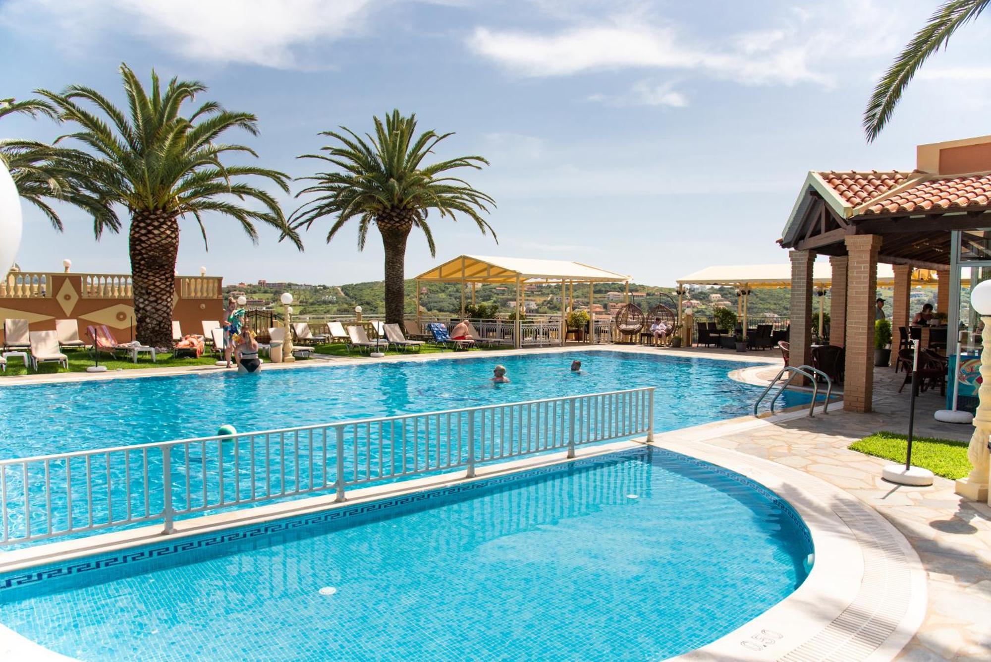 Kapetanios Apartments Agios Stefanos Avliotes  Exteriér fotografie